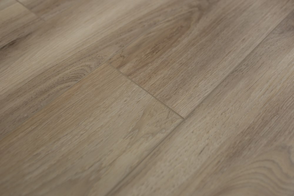 Замковая ПВХ плитка "Art Tile" Клён Фог (1220*152*5 мм) — купить в Тамбове