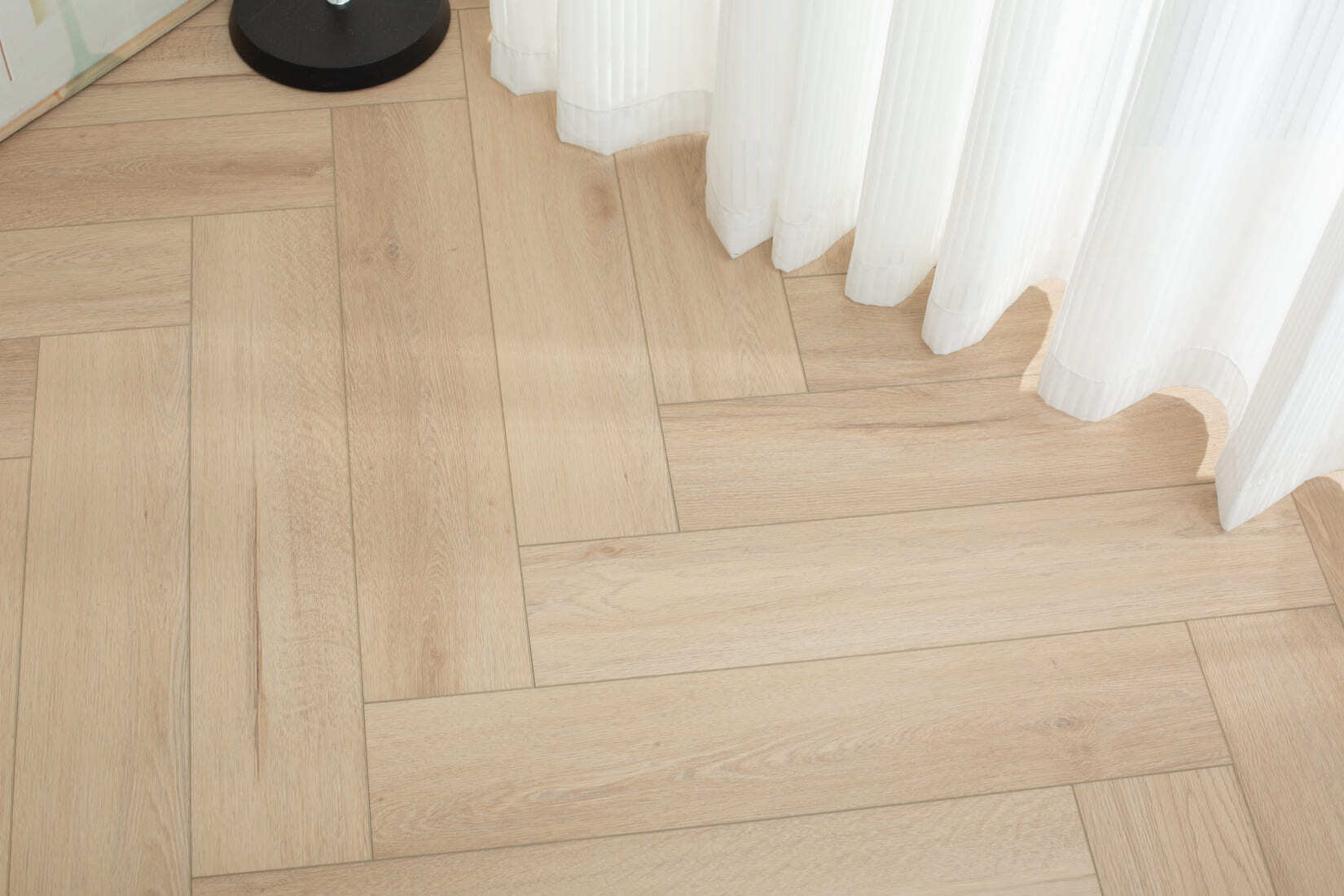 Плитка SPC "OneFloor" 3032 А,В  ЁЛКА (640*128*4 мм) — купить в Тамбове