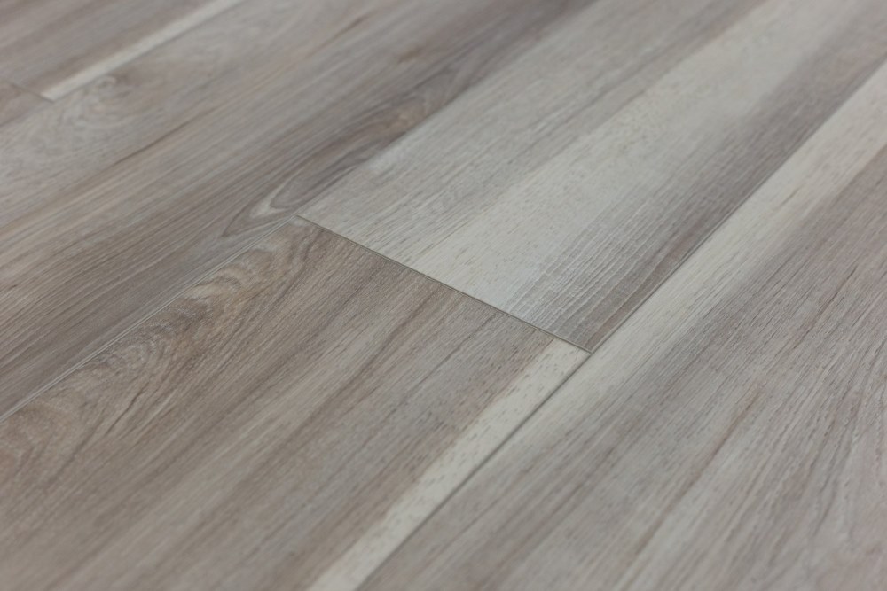 Замковая ПВХ плитка "Art Tile" Тис Юге (1220*152*5 мм) — купить в Тамбове