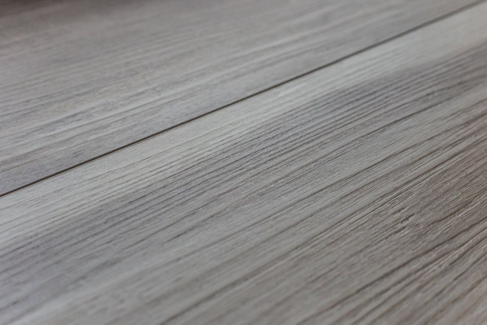 Замковая ПВХ плитка "Art Tile" Тис Юге (1220*152*5 мм) — купить в Тамбове