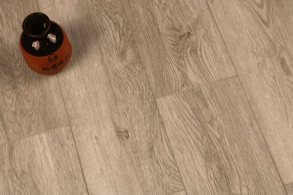 LVT плитка "Profield" Дуб Мадейра (915,4*152,4*2,5 мм) — купить в Тамбове