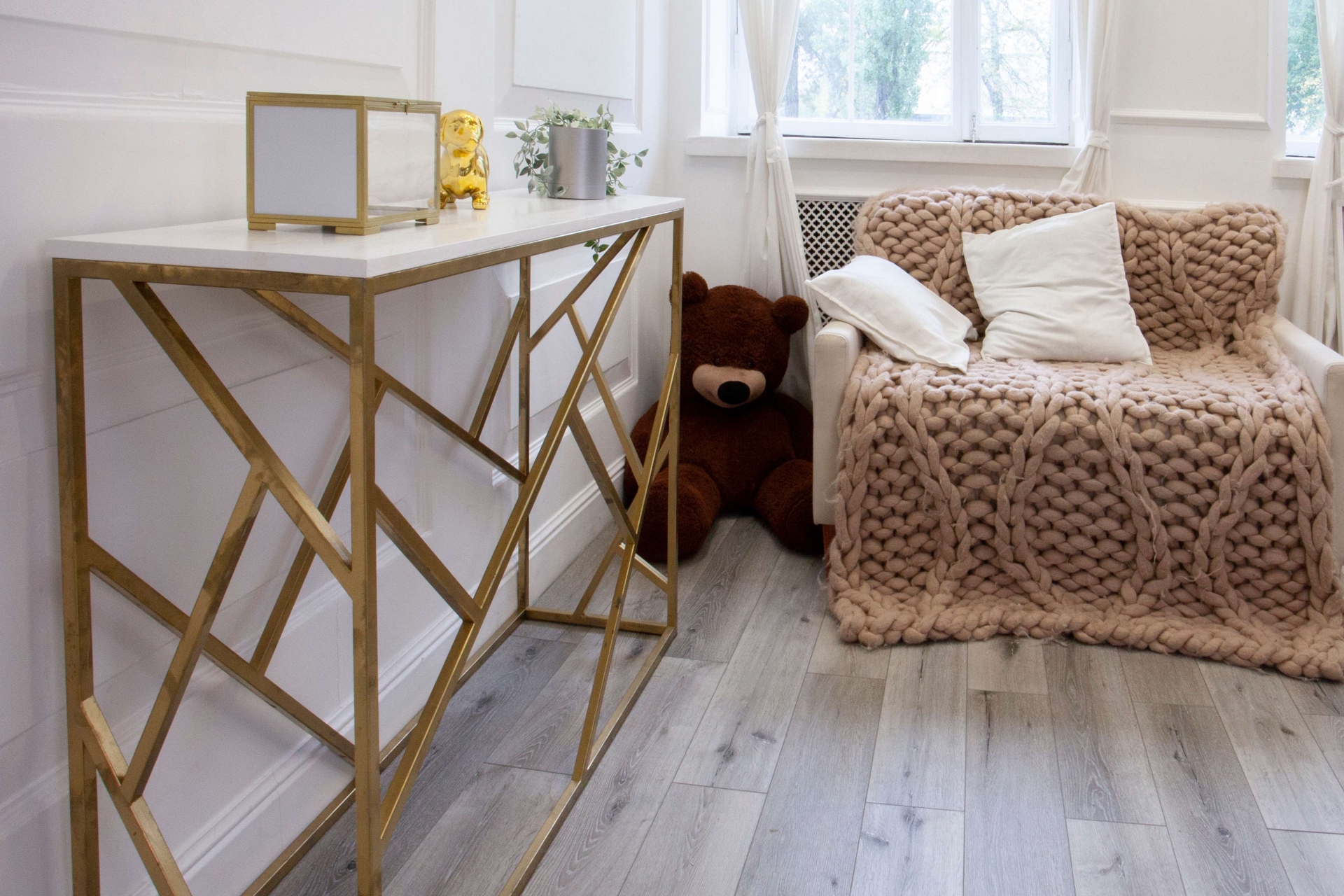 Усовершенствованная кварц-виниловая плитка «Damy Floor» Дуб Состаренный Серый (1227*187*2,5 мм) — купить в Тамбове