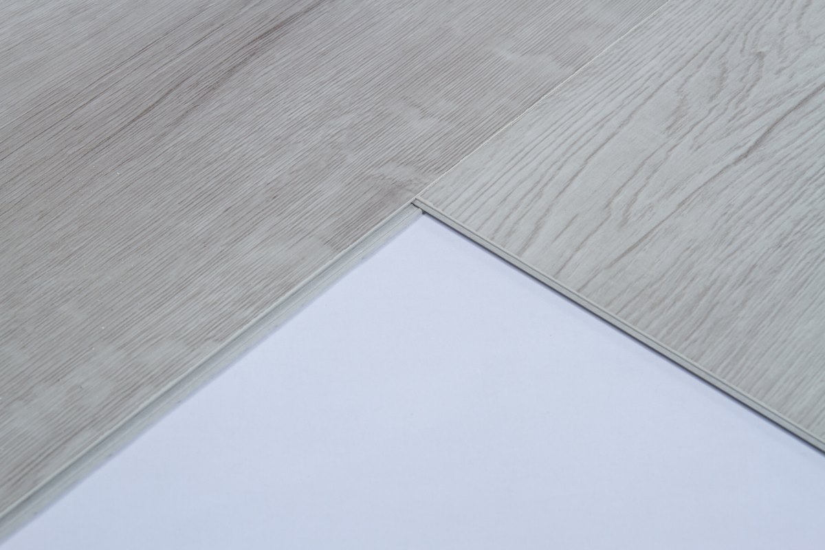 SPC ламинат "OneFloor" ЕСО 5050 (4V фаска) (1220*184*4 мм) — купить в Тамбове