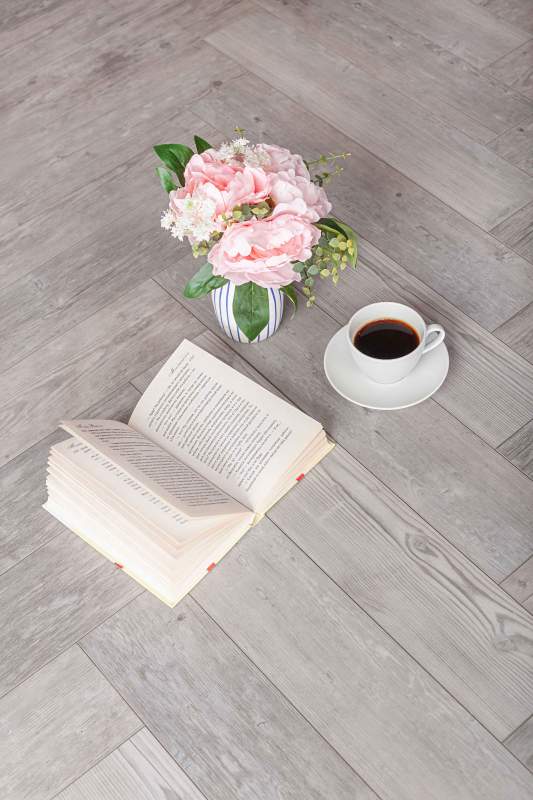 Замковая ПВХ плитка "Aberhof" Carmelita 1687 (615*123*5 мм) — купить в Тамбове