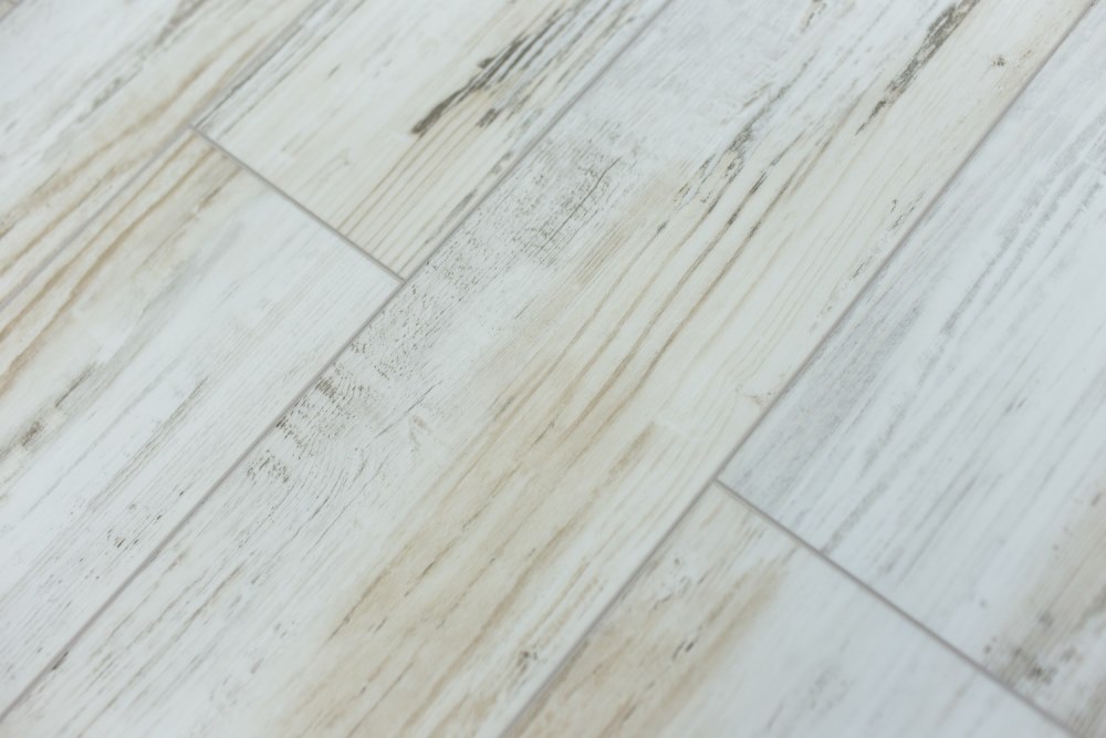 Замковая ПВХ плитка "Art Tile" Берёза Прованс (1220*152*5 мм) — купить в Тамбове